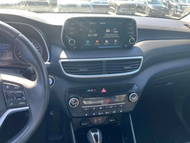 Hyundai Tucson * Luxury * 360 * PANO * ПОДГРЕВ - автомобили, коли, обяви за нови и употребявани 8