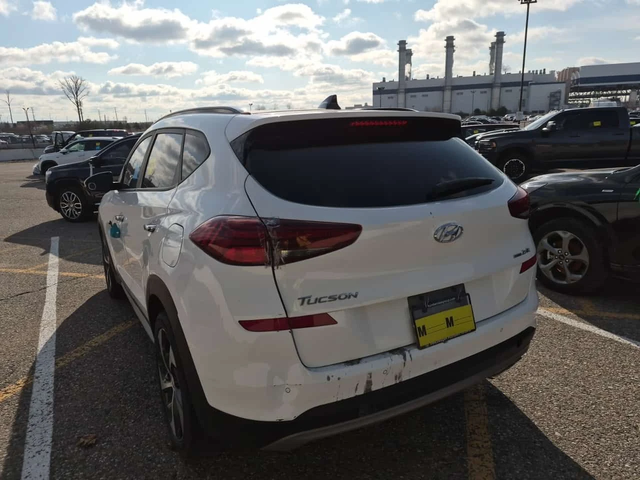 Hyundai Tucson * ULTIMATE * CARFAX * ОБДУХВАНЕ * ПАНОРАМА * - автомобили, коли, обяви за нови и употребявани 3