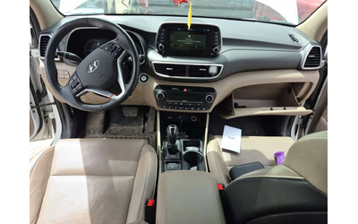 Hyundai Tucson * ULTIMATE * CARFAX * ОБДУХВАНЕ * ПАНОРАМА * - автомобили, коли, обяви за нови и употребявани 8