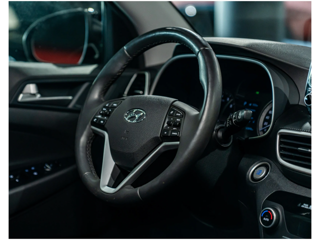 Hyundai Tucson Hyundai Tucson  - автомобили, коли, обяви за нови и употребявани 13