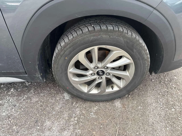 Hyundai Tucson * SE * PANO* KEYLESS* ПОДГРЕВ* - автомобили, коли, обяви за нови и употребявани 6