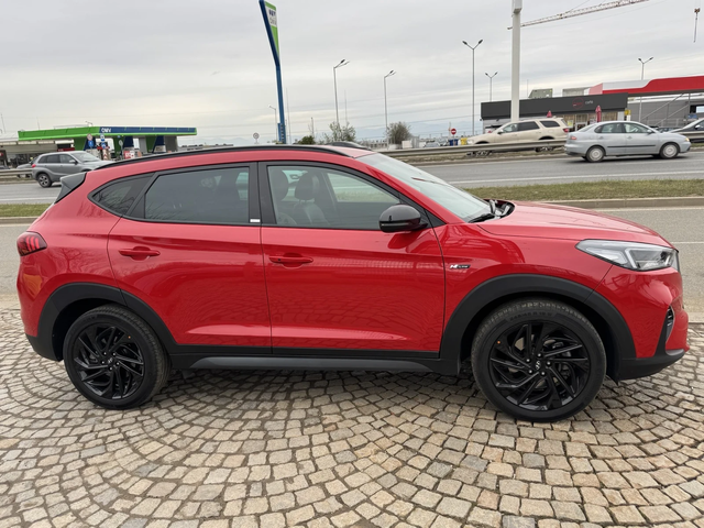 Hyundai Tucson IX35/NAVI/4X4 - автомобили, коли, обяви за нови и употребявани 3