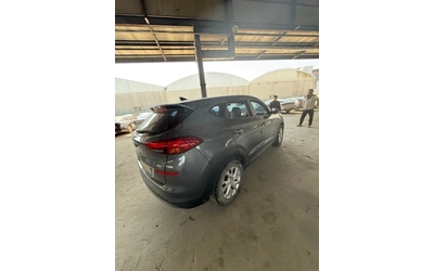 hyundai-tucson - 1