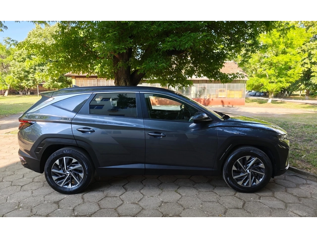 Hyundai Tucson 2.0 CRDI 4x4 - автомобили, коли, обяви за нови и употребявани 2