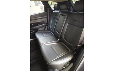 Hyundai Tucson 2.0 CRDI 4x4 - автомобили, коли, обяви за нови и употребявани 16