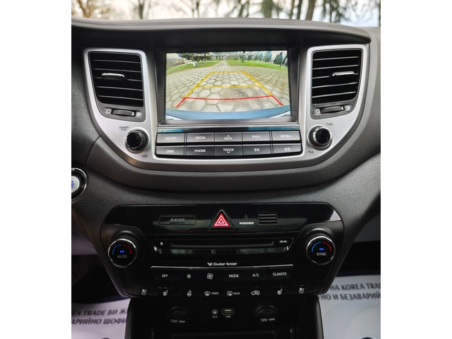 Hyundai Tucson 2.0 CRDI - автомобили, коли, обяви за нови и употребявани 13
