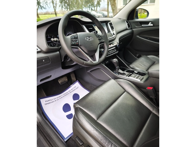 Hyundai Tucson 2.0 CRDI - автомобили, коли, обяви за нови и употребявани 8