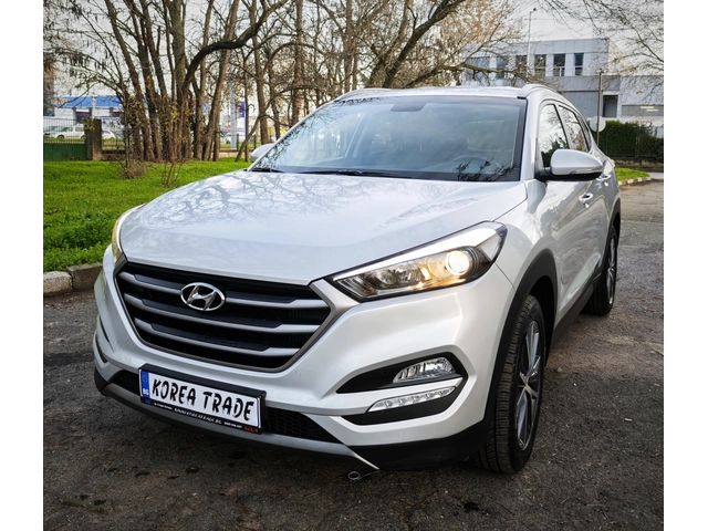 Hyundai Tucson 2.0 CRDI 4x4 - ПРОМОЦИЯ ! - автомобили, коли, обяви за нови и употребявани 8