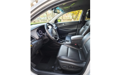 Hyundai Tucson 2.0 CRDI 4x4 - ПРОМОЦИЯ ! - автомобили, коли, обяви за нови и употребявани 9