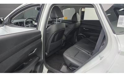 Hyundai Tucson 2024* 4X4* 19075 KM* ДИСТРОНИК* ОБДУХ* КРАЙНА ЦЕНА - автомобили, коли, обяви за нови и употребявани 15