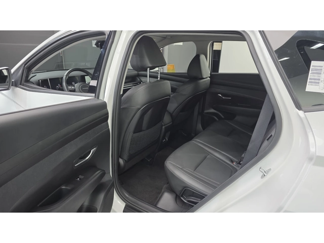 Hyundai Tucson 2024* 4X4* 19075 KM* ДИСТРОНИК* ОБДУХ* КРАЙНА ЦЕНА - автомобили, коли, обяви за нови и употребявани 15