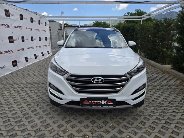 Hyundai Tucson 2.0CRDI-136кс= АВТОМАТ= 4Х4= 156.000км= ПАНОРАМА - автомобили, коли, обяви за нови и употребявани 0