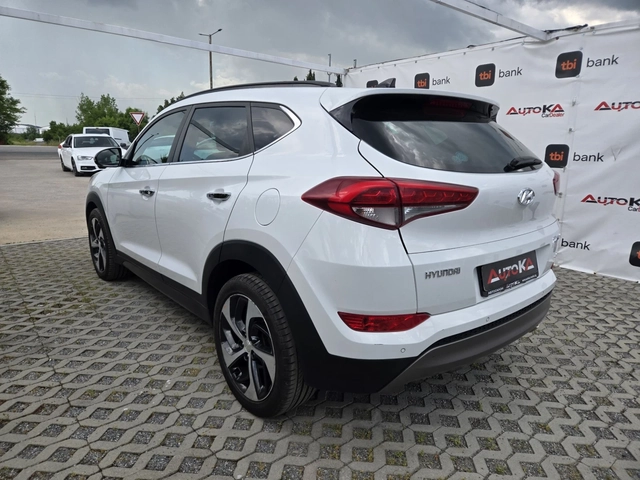 Hyundai Tucson 2.0CRDI-136кс= АВТОМАТ= 4Х4= 156.000км= ПАНОРАМА - автомобили, коли, обяви за нови и употребявани 4