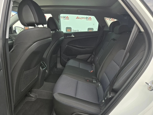 Hyundai Tucson 2.0CRDI-136кс= АВТОМАТ= 4Х4= 156.000км= ПАНОРАМА - автомобили, коли, обяви за нови и употребявани 8