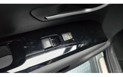 Hyundai Tucson HYBRID* 4x4* 360* LANE* ОБДУХ* DISTRO - автомобили, коли, обяви за нови и употребявани 12