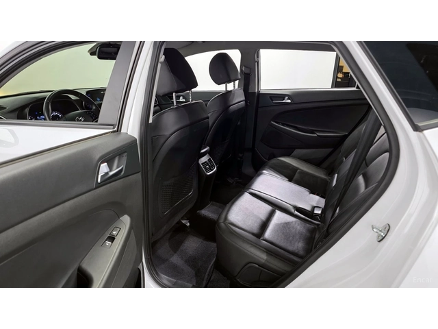 Hyundai Tucson 1.6 Turbo 2WD Modern - автомобили, коли, обяви за нови и употребявани 8