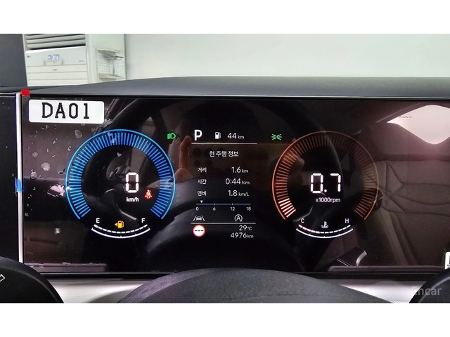 Hyundai Tucson 1.6T* 4X4* DISTRONIC* ОБДУХВАНЕ* КРАЙНА ЦЕНА - автомобили, коли, обяви за нови и употребявани 10