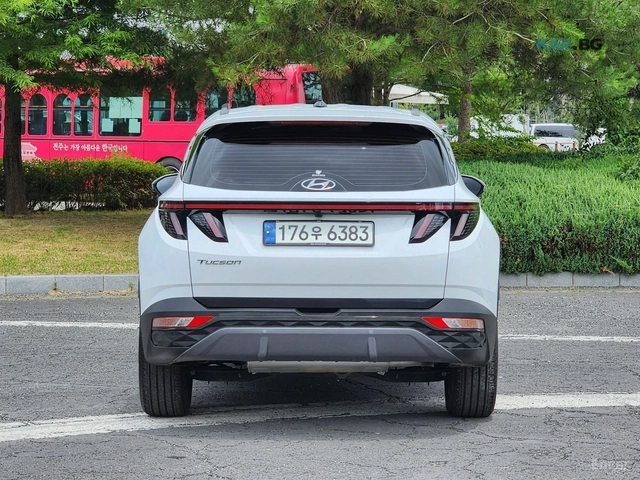 Hyundai Tucson 1.6 TURBO* INSCRIPTION* PALTINUM III* ОБДУХВ* - автомобили, коли, обяви за нови и употребявани 3
