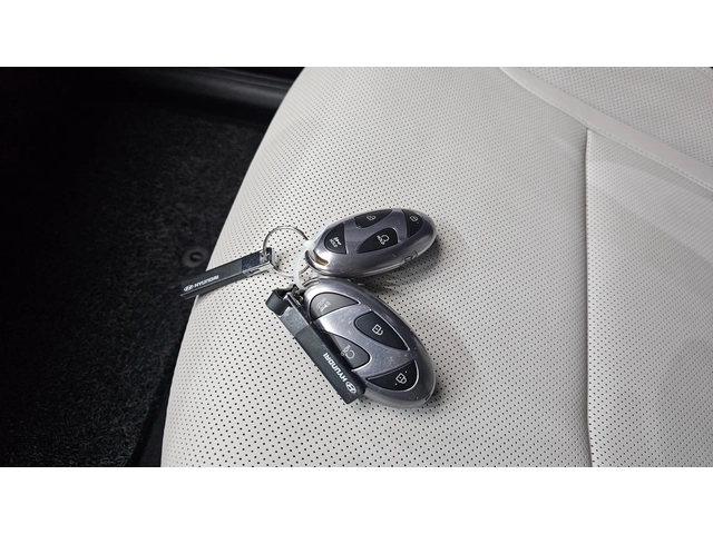 Hyundai Tucson PREMIUM 4WD * ОБДУХ * DIS * KAMEPA - автомобили, коли, обяви за нови и употребявани 13