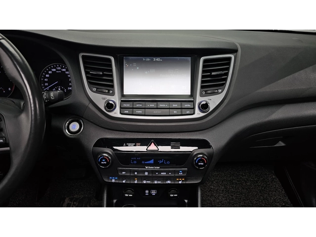 Hyundai Tucson 4WD Modern (Model 2018) - автомобили, коли, обяви за нови и употребявани 13