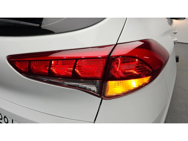 Hyundai Tucson 4WD Modern (Model 2018) - автомобили, коли, обяви за нови и употребявани 7