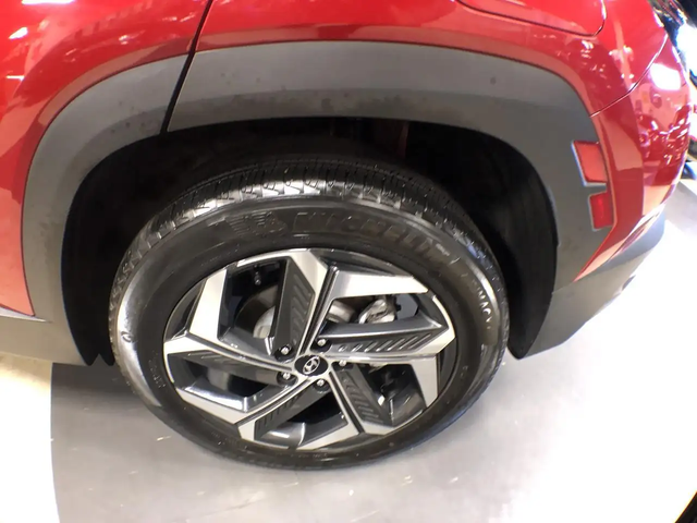 Hyundai Tucson ULTIMATE AWD LEATHER PAN/ROOF NAV B/SPOT CAMERA All Wheel Drive - автомобили, коли, обяви за нови и употребявани 9