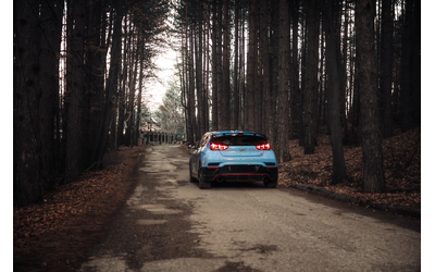 hyundai-veloster - 5