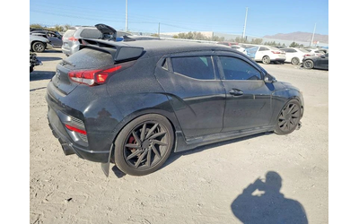 hyundai-veloster - 2