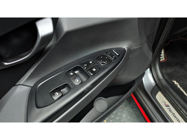 Hyundai Veloster N Performance - автомобили, коли, обяви за нови и употребявани 16