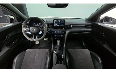 hyundai-veloster - 4