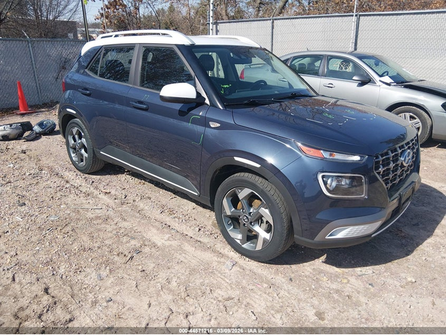 Hyundai Venue 1.6L I-4 DOHC, VVT, 121HP Front Wheel Drive - автомобили, коли, обяви за нови и употребявани 0