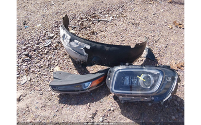 Hyundai Venue 1.6L I-4 DOHC, VVT, 121HP Front Wheel Drive - автомобили, коли, обяви за нови и употребявани 11