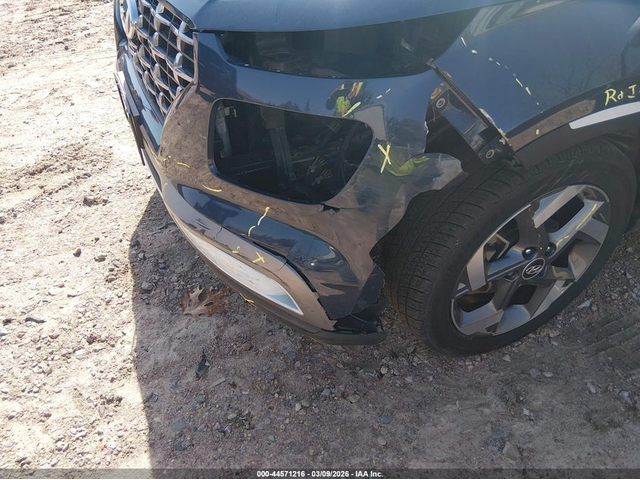 Hyundai Venue 1.6L I-4 DOHC, VVT, 121HP Front Wheel Drive - автомобили, коли, обяви за нови и употребявани 5