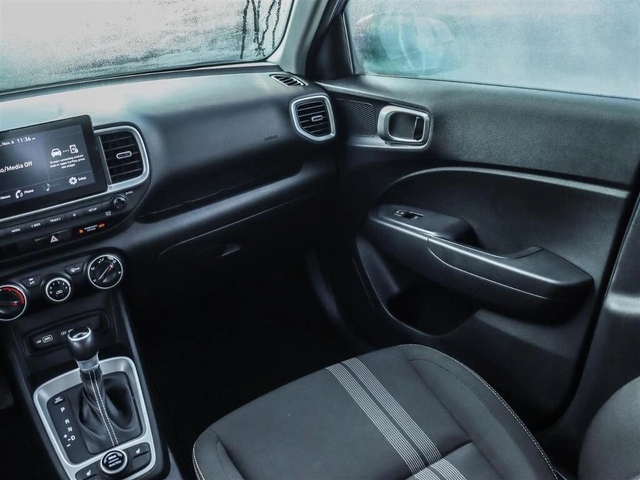 Hyundai Venue CARPLAY  PUSH START С РЕГИСТРАЦИЯ & АВТОКРЕДИТ - автомобили, коли, обяви за нови и употребявани 6