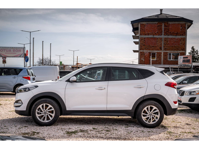 Хюндай - автомобили, коли, обяви за нови и употребявани 2