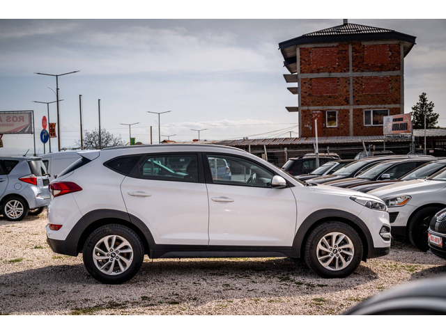 Хюндай - автомобили, коли, обяви за нови и употребявани 4