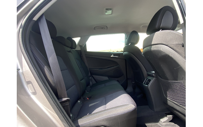 HYUNDAY TUCSON 1.7D AUTOMATIC - автомобили, коли, обяви за нови и употребявани 14