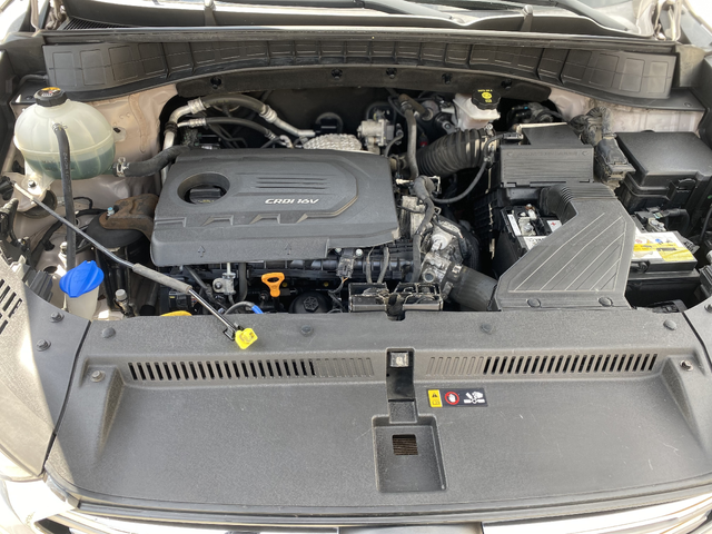 HYUNDAY TUCSON 1.7D AUTOMATIC - автомобили, коли, обяви за нови и употребявани 5