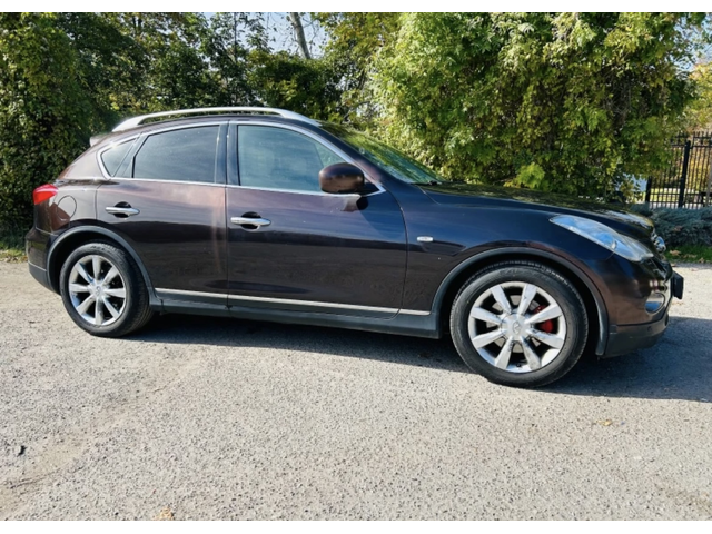 Infiniti Ex37, 2009 г., 167000 км, 389 к.с. - автомобили, коли, обяви за нови и употребявани 1