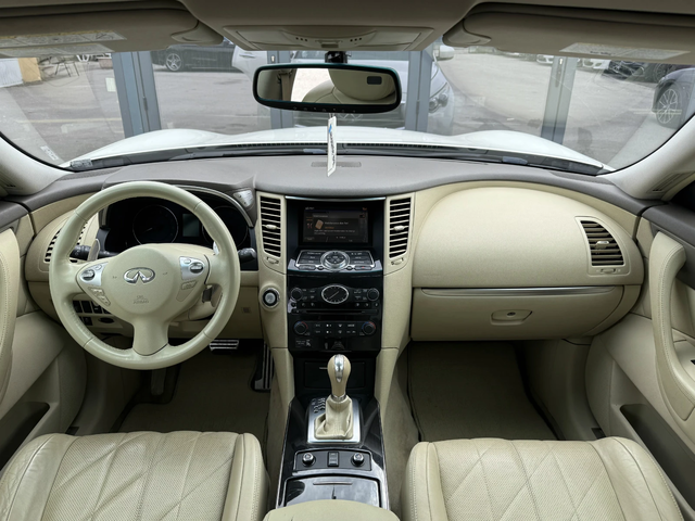 Infiniti Fx 37 Подгряване/Обдухване/Камера / - автомобили, коли, обяви за нови и употребявани 12