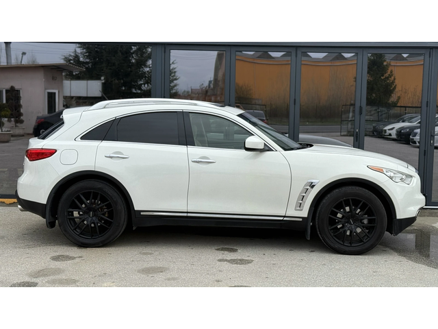 Infiniti Fx 37 Подгряване/Обдухване/Камера / - автомобили, коли, обяви за нови и употребявани 3