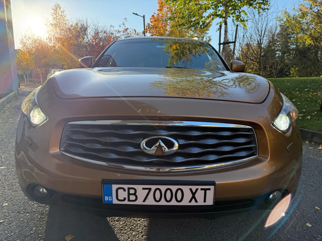 Infiniti Fx 37 S / ГАЗОВ ИНЖЕКЦИОН - автомобили, коли, обяви за нови и употребявани 1