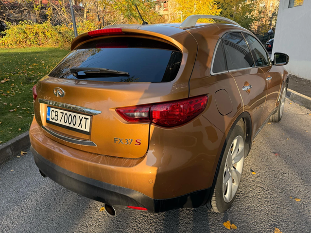 Infiniti Fx 37 S / ГАЗОВ ИНЖЕКЦИОН - автомобили, коли, обяви за нови и употребявани 5