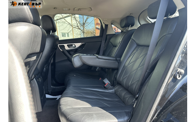 Infiniti FX30 V6 GT 3.0d 238к.с./Внос от Италия/ГАРАНЦИЯ ОТ КЕНТАВЪР - автомобили, коли, обяви за нови и употребявани 8
