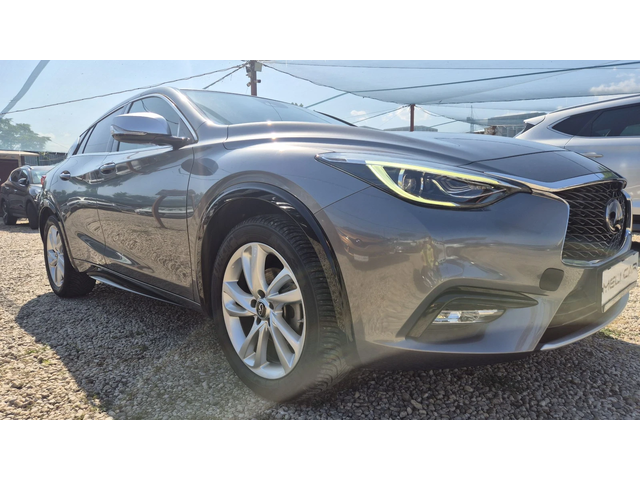 Infiniti Q30 1.5DCI 114.000км.НАВИ КОЖА ЛИЗИНГ ВИДЕО - автомобили, коли, обяви за нови и употребявани 1