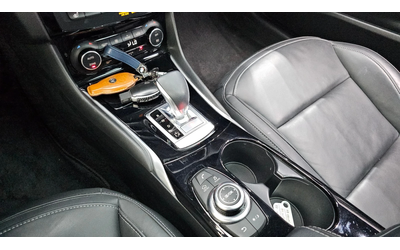 Infiniti Q30 2.0 Essential - автомобили, коли, обяви за нови и употребявани 11