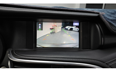 Infiniti Q30 2.0 Essential - автомобили, коли, обяви за нови и употребявани 15