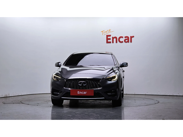 Infiniti Q30 2.0 Essential - автомобили, коли, обяви за нови и употребявани 2