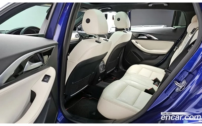 Infiniti Q30 2.0t GALLERY WHITE * БЯЛА КОЖА * ПАНОРАМА * 2КЛЮЧА - автомобили, коли, обяви за нови и употребявани 8