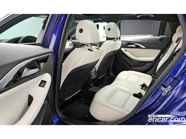 Infiniti Q30 2.0t GALLERY WHITE * БЯЛА КОЖА * ПАНОРАМА * 2КЛЮЧА - автомобили, коли, обяви за нови и употребявани 8